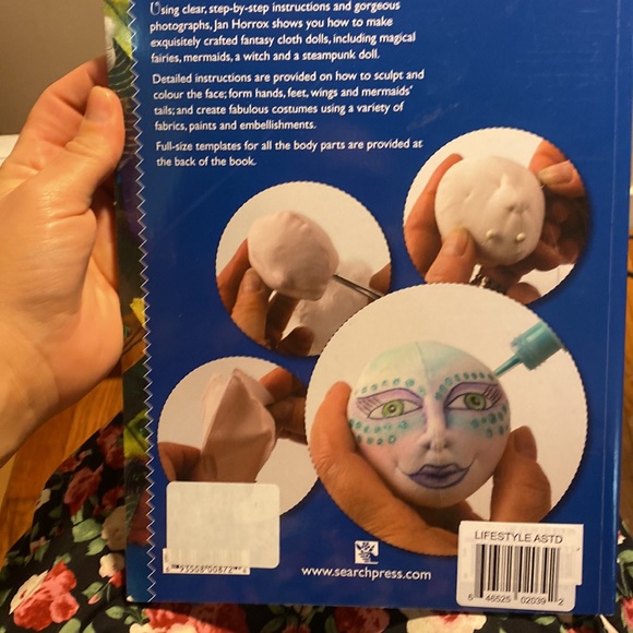 Making Fantasy Cloth Folls Book Jan Horrox - Picture 2 of 6